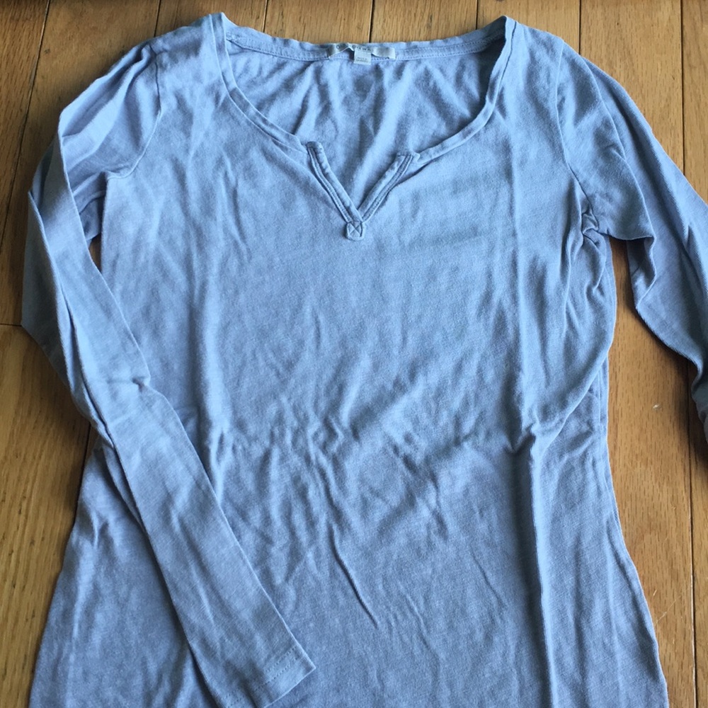 Light gray long sleeve